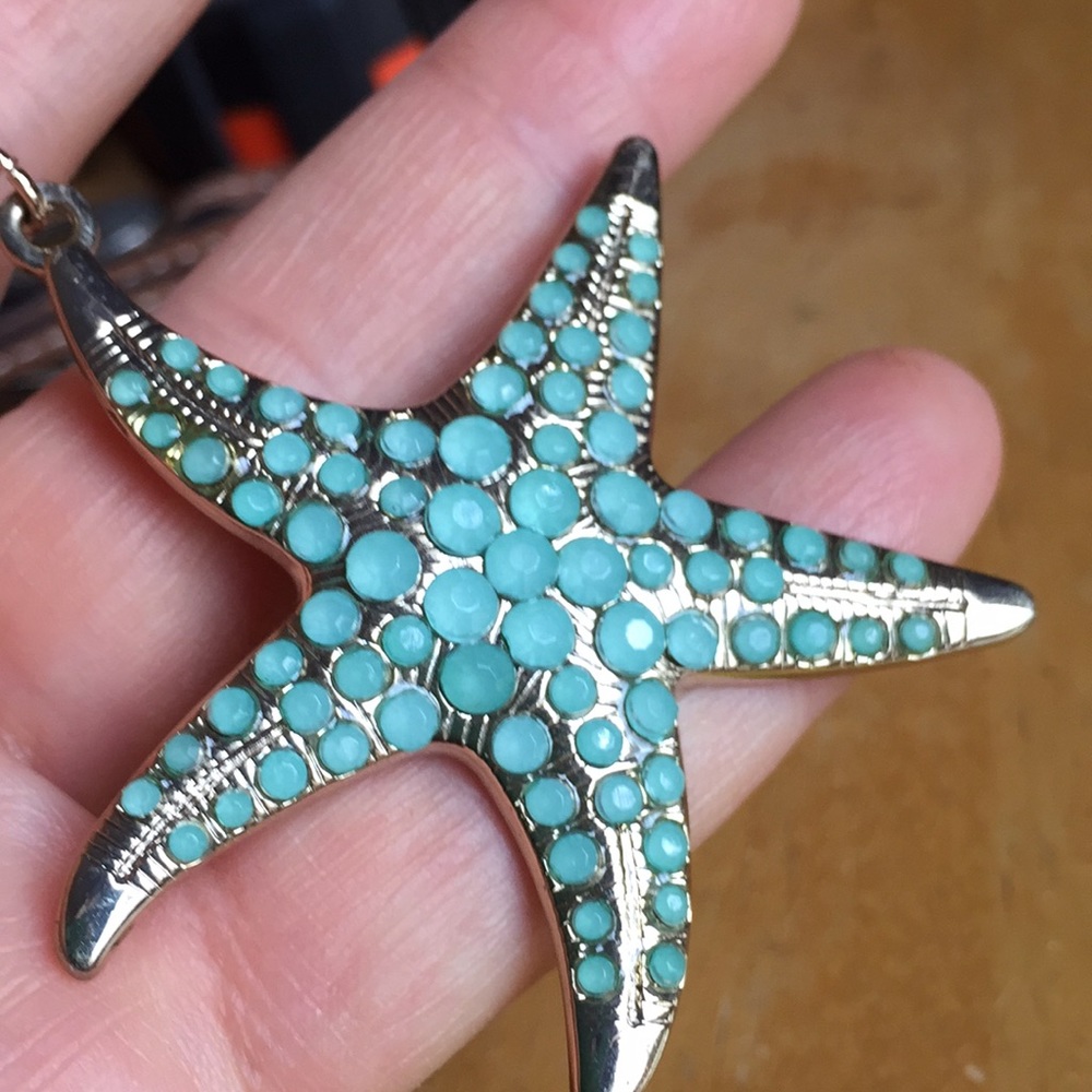 Pretty fishstar Keychain - Picture 2 of 3